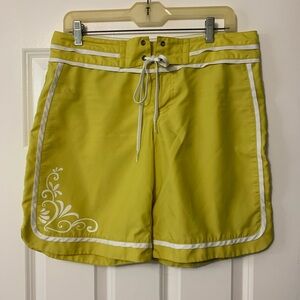 Athleta Women's Green/Yellow/White Swim Trunks Bathing Suit Board Shorts Sz 8